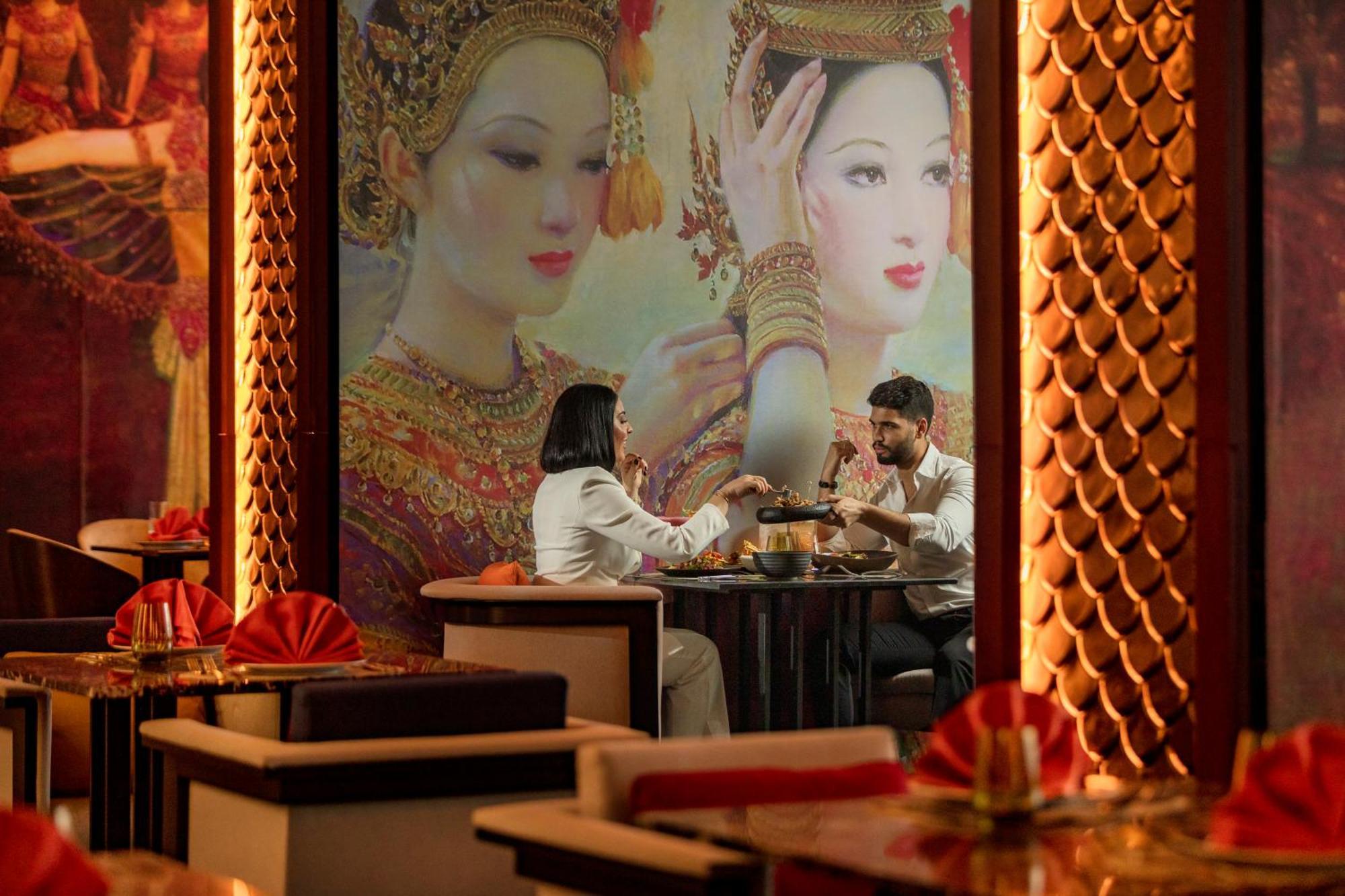 Dusit Doha Hotel Exterior foto Thai restaurant in Bangkok