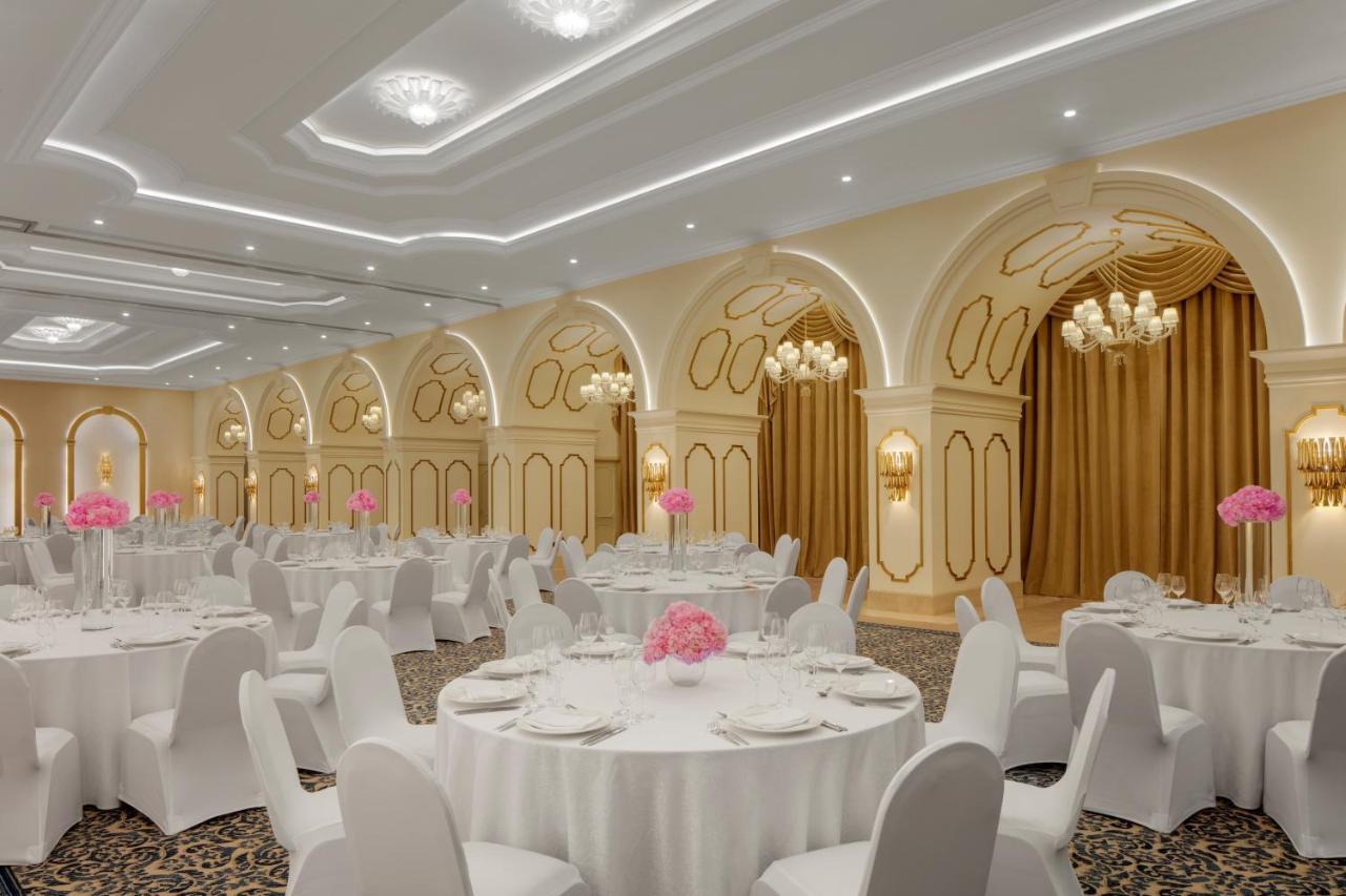 Dusit Doha Hotel Exterior foto The ballroom